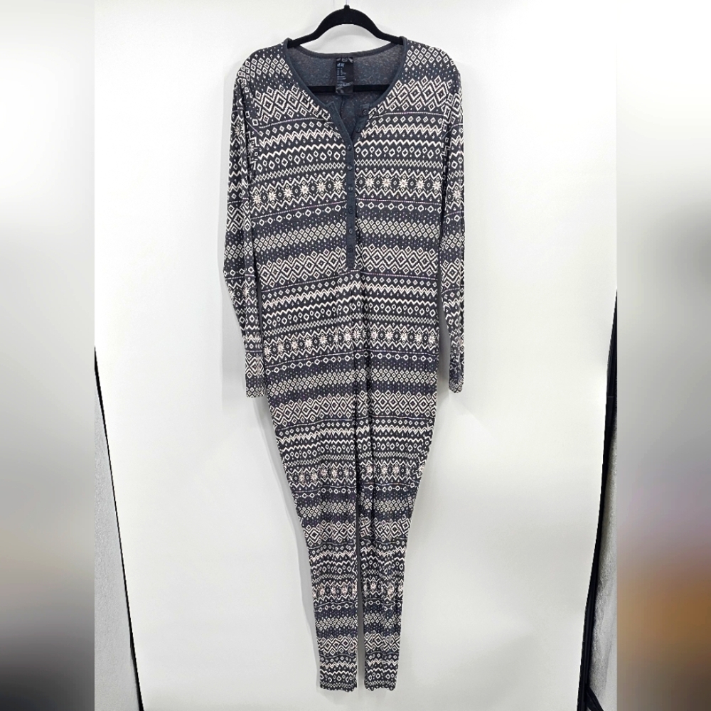H&M Romper One Piece Fair Isle Pajamas Gray White Size XL